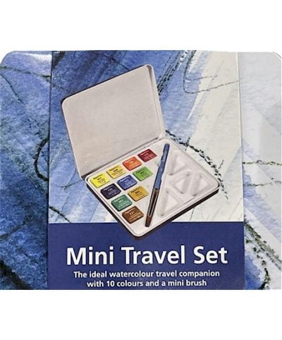 a mini travel set aquafine
